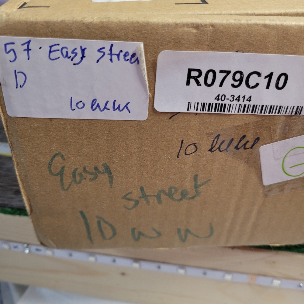 Easy‎ Street NEW Women's 10WW Comfort Wave Kay Slip-on Mules Dark Tan in Box - Picture 2 of 8